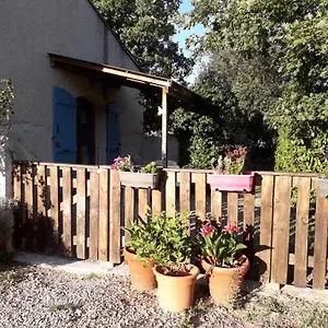 https://chez-betty.fr-provencehotel.com
